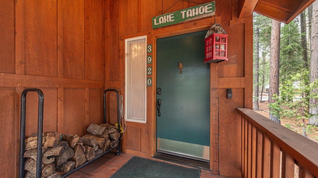 Photo of Others in Tahoe Pines