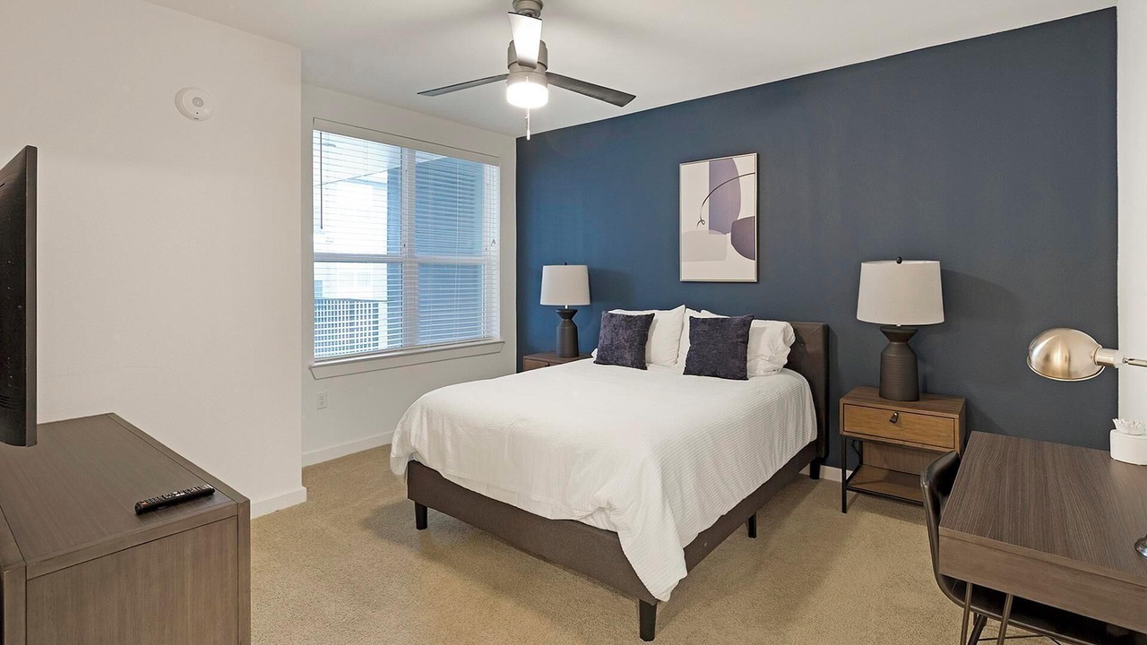 Photo of Bedroom in Garland