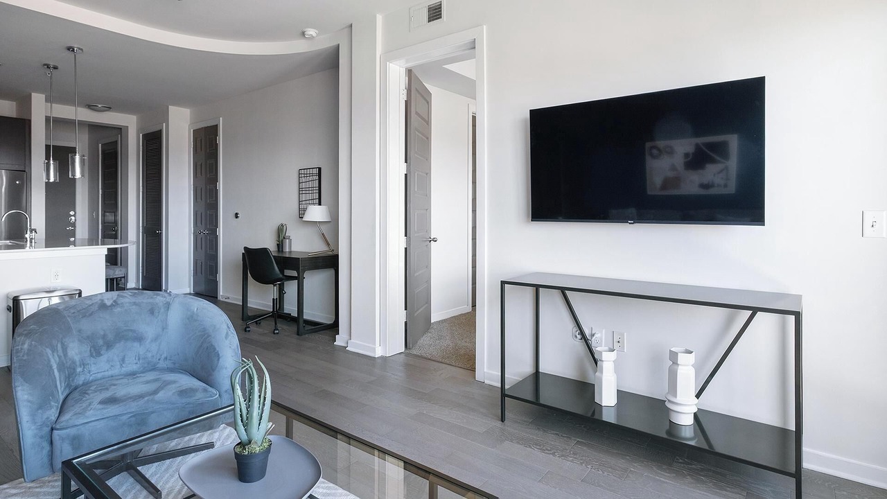 Photo of Livingroom in Woodland Heights