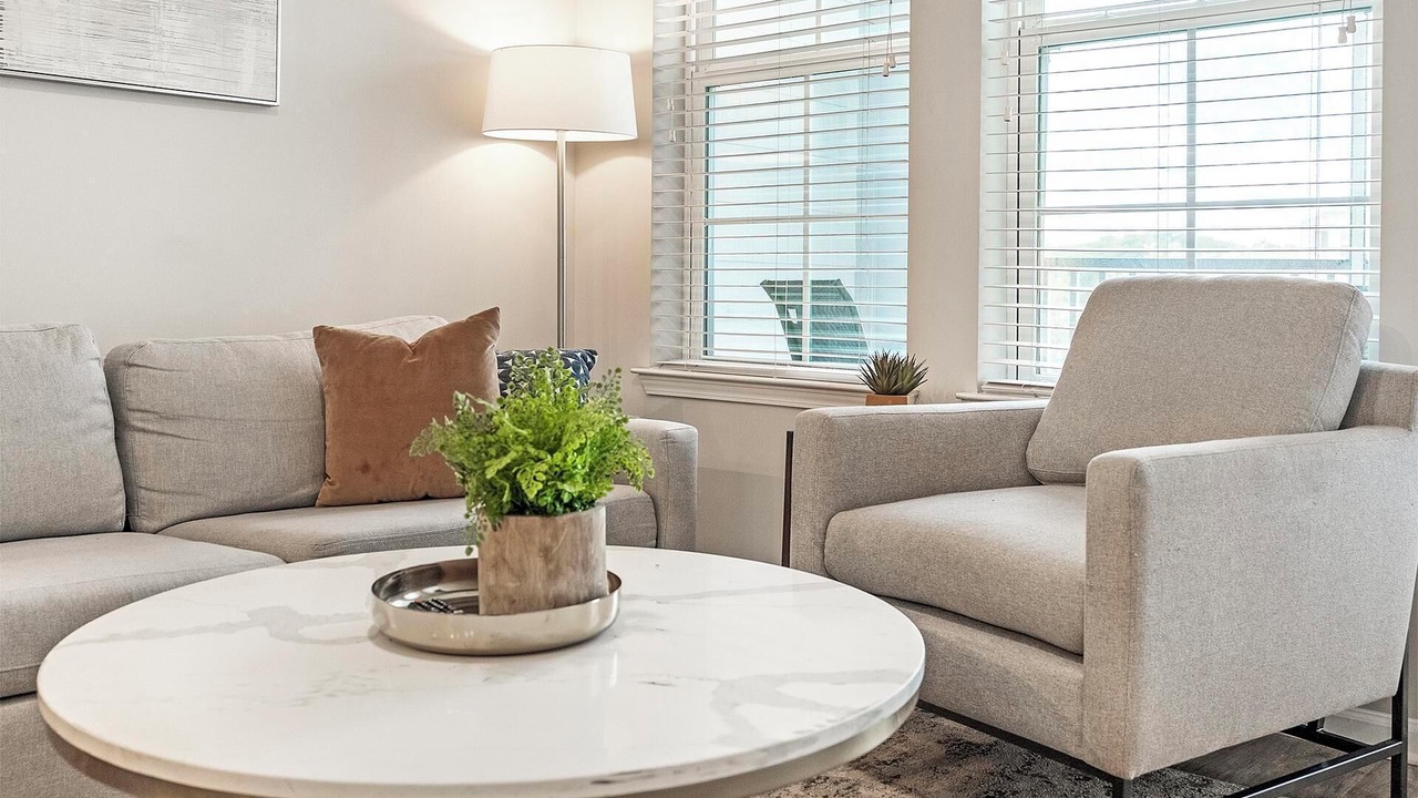 Photo of Livingroom in Land O' Lakes