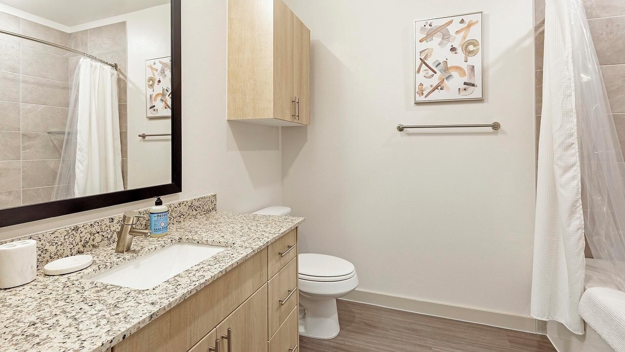 Photo of Bathroom in Anna