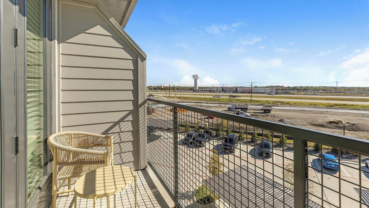 Photo of Patio Balcony in Anna