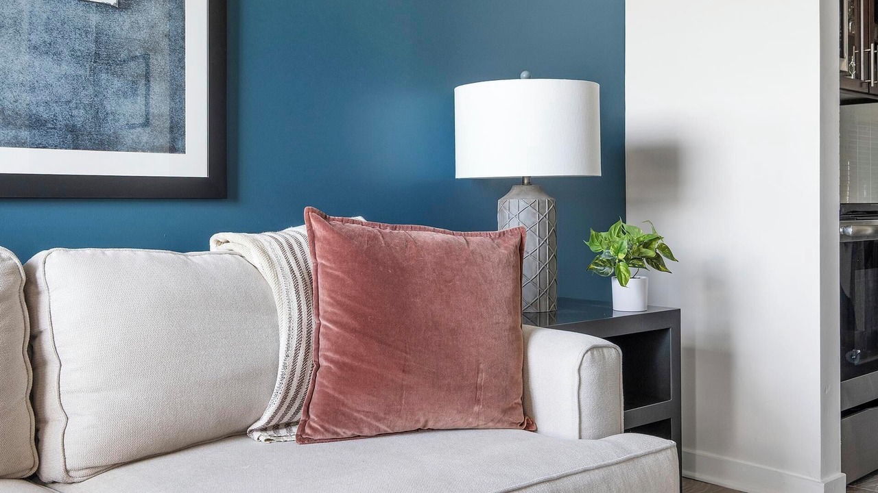 Photo of Livingroom in Woodland Heights