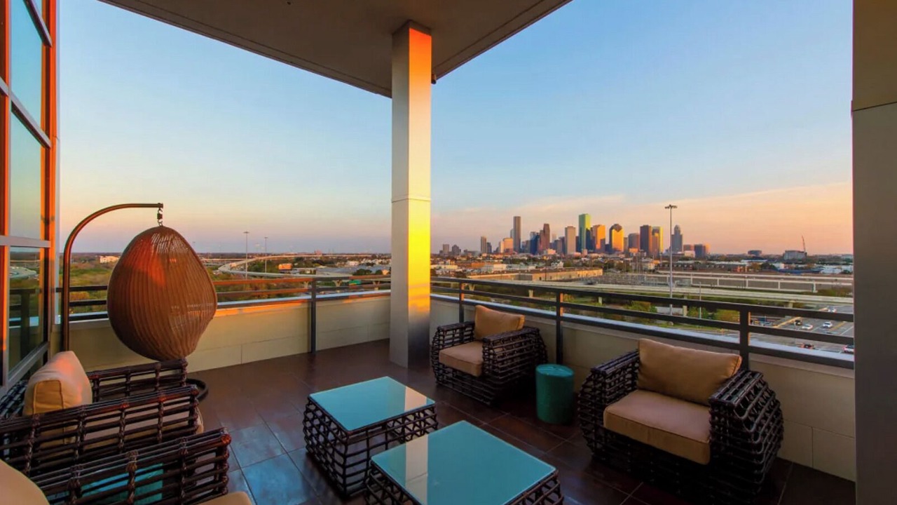 Photo of Patio Balcony in Woodland Heights