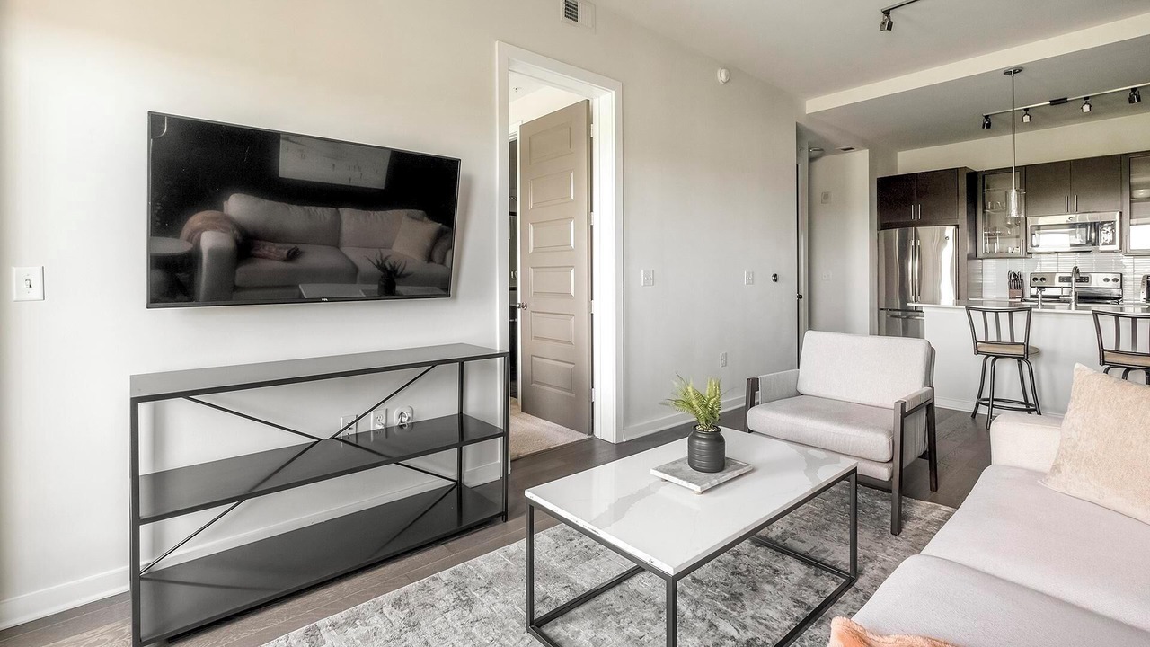 Photo of Livingroom in Woodland Heights