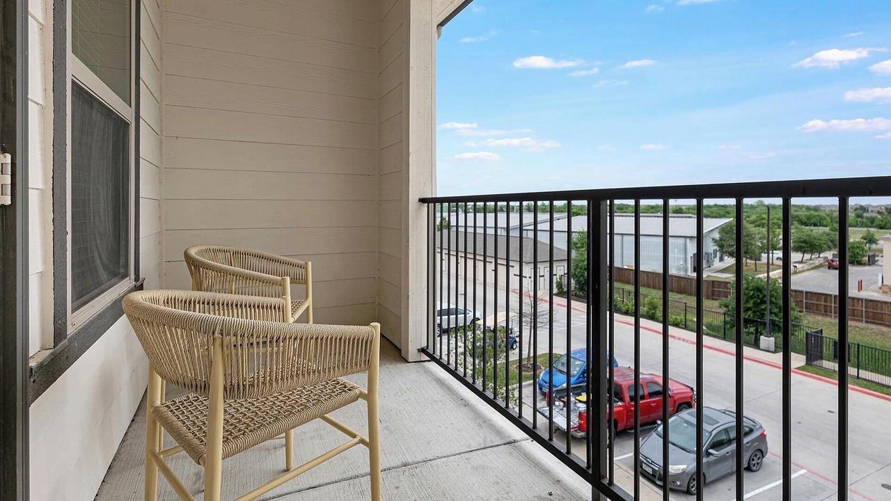 Photo of Outdoor in Manor
