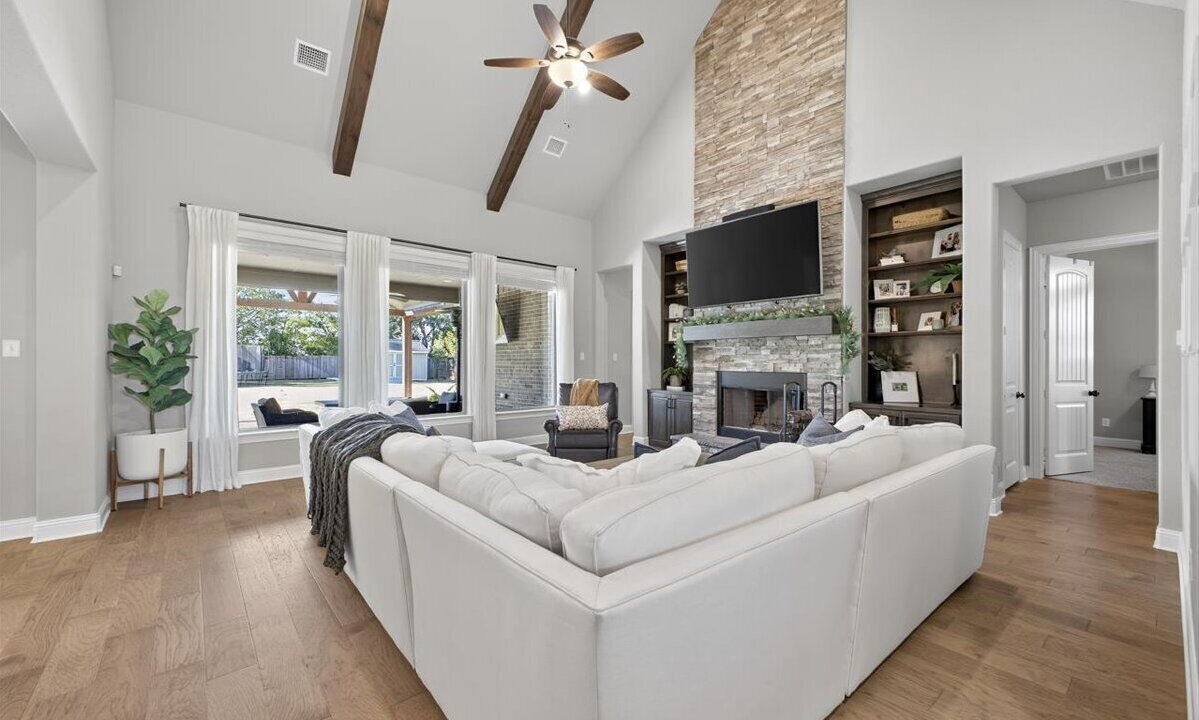 Photo of Livingroom in Midlothian