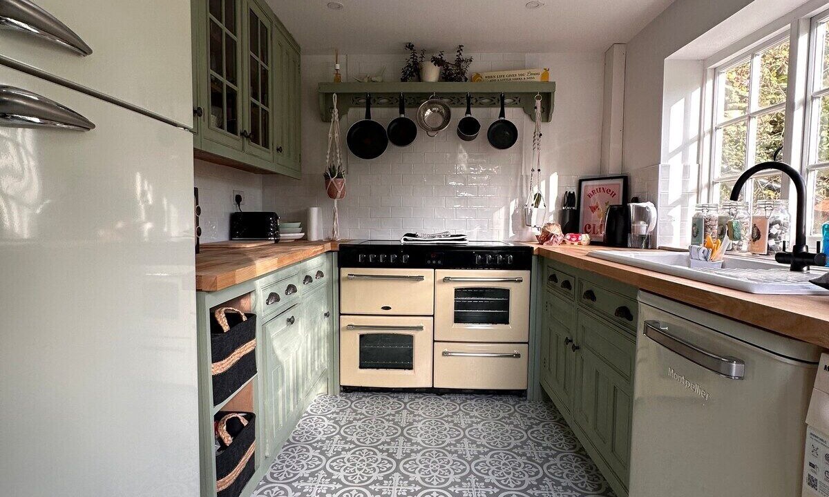 Photo of Others in Broadwindsor