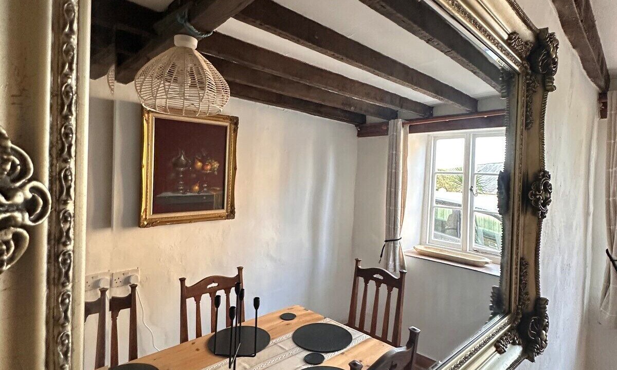 Photo of Others in Broadwindsor