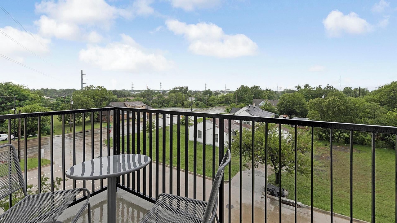 Photo of Outdoor in Garland