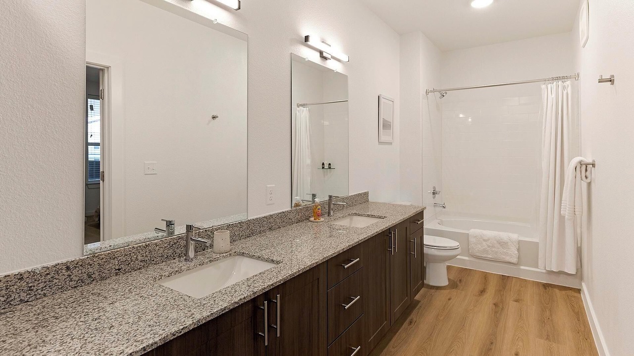 Photo of Bathroom in Garland