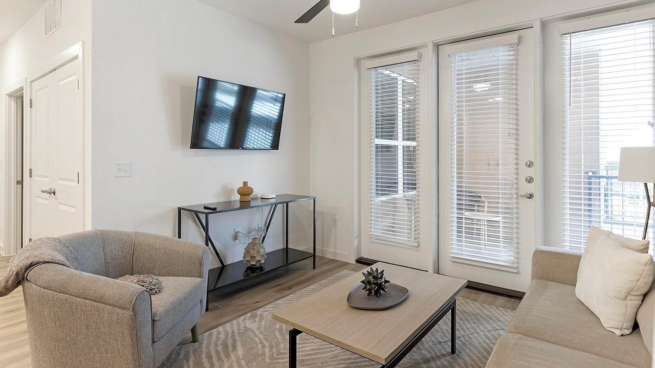 Photo of Livingroom in Garland