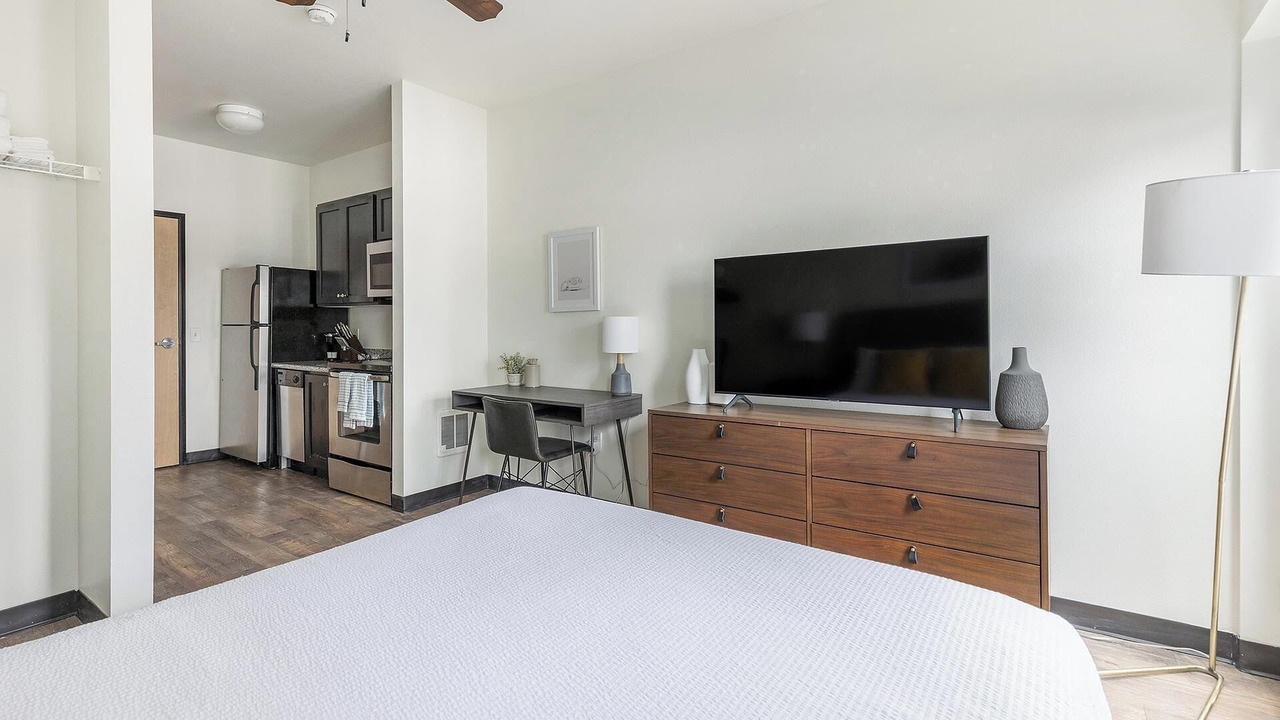 Photo of Bedroom in Pearl District