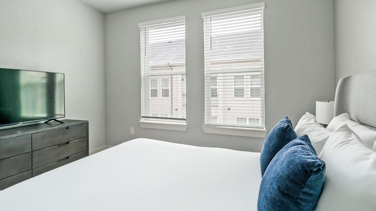 Photo of Bedroom in Conroe