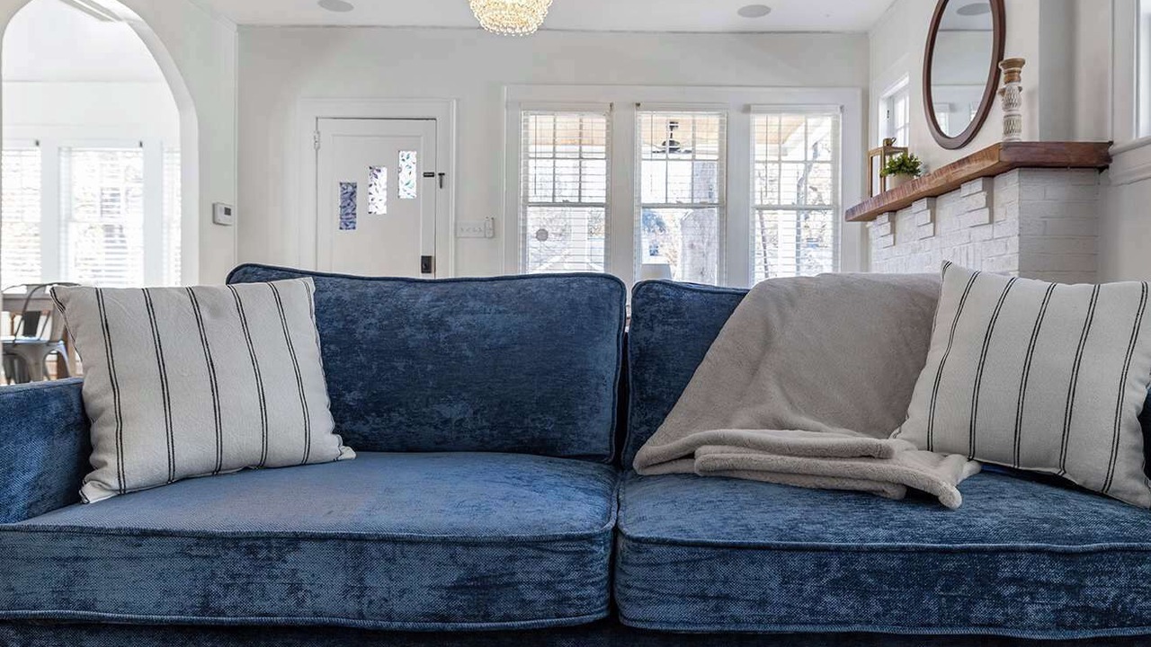 Photo of Livingroom in Commonwealth