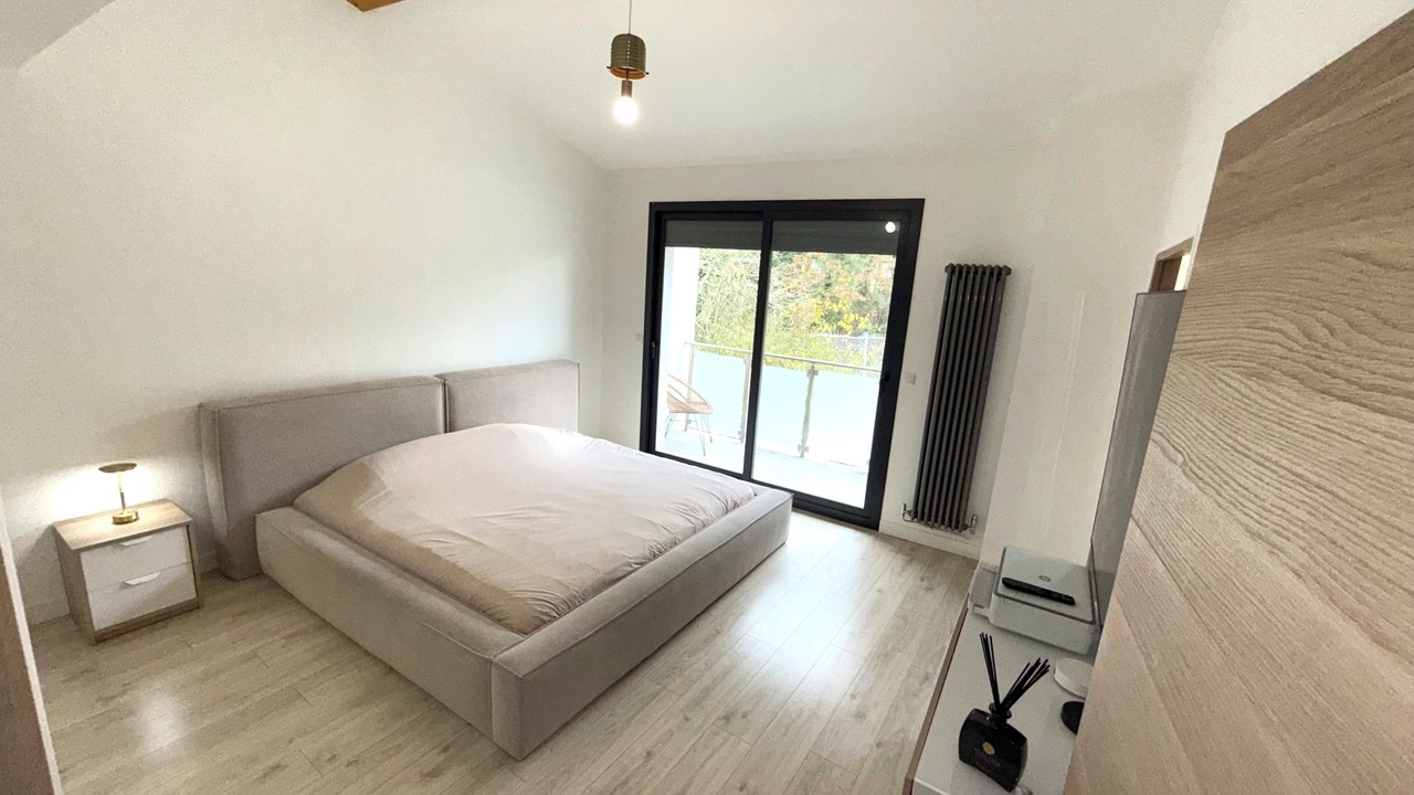 Photo of Bedroom in Noisy-le-Sec