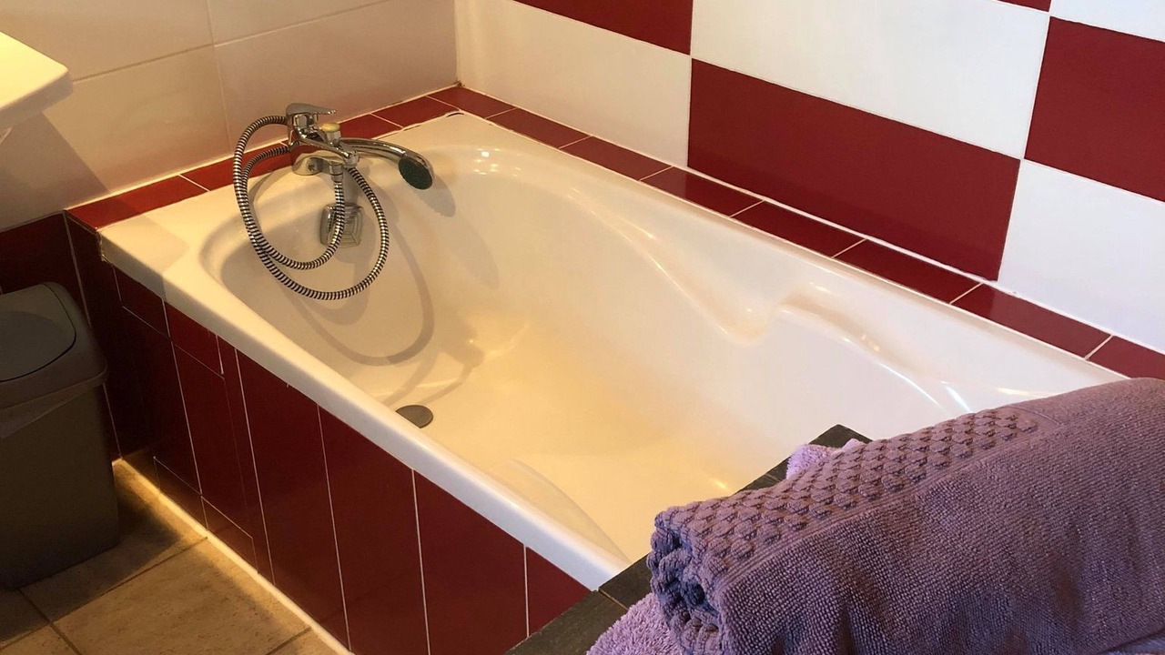 Photo of Bathroom in Plouegat-Moysan