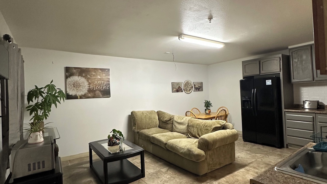 Photo of Livingroom in Hesperia