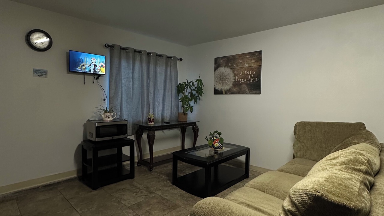 Photo of Livingroom in Hesperia