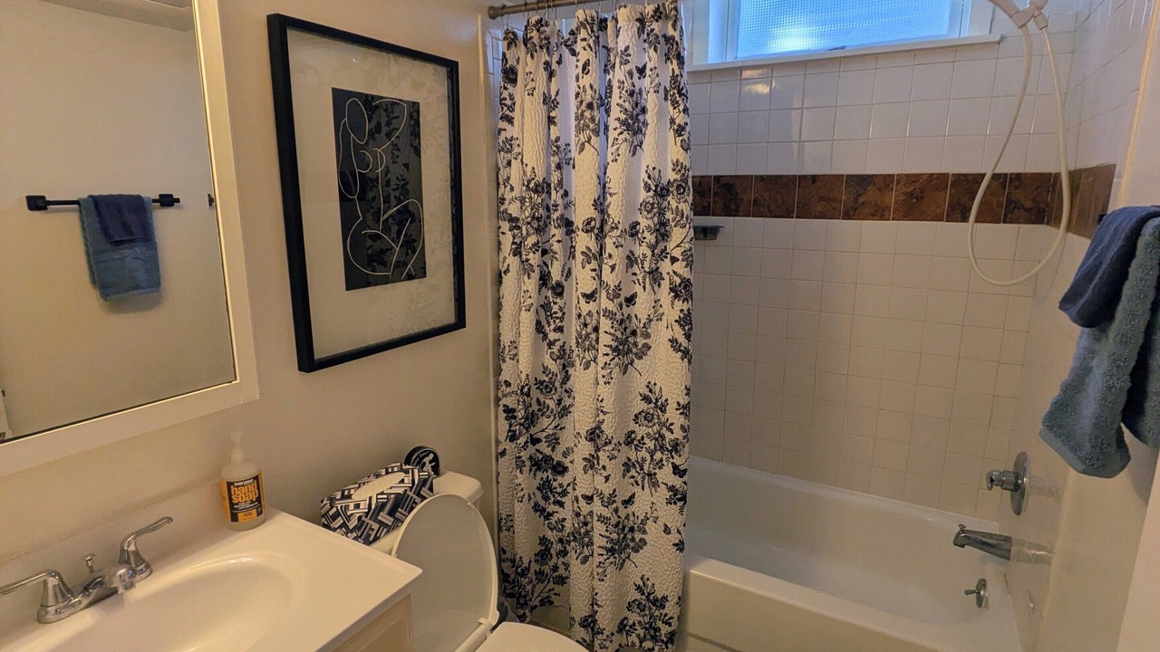 Photo of Bathroom in Sykesville