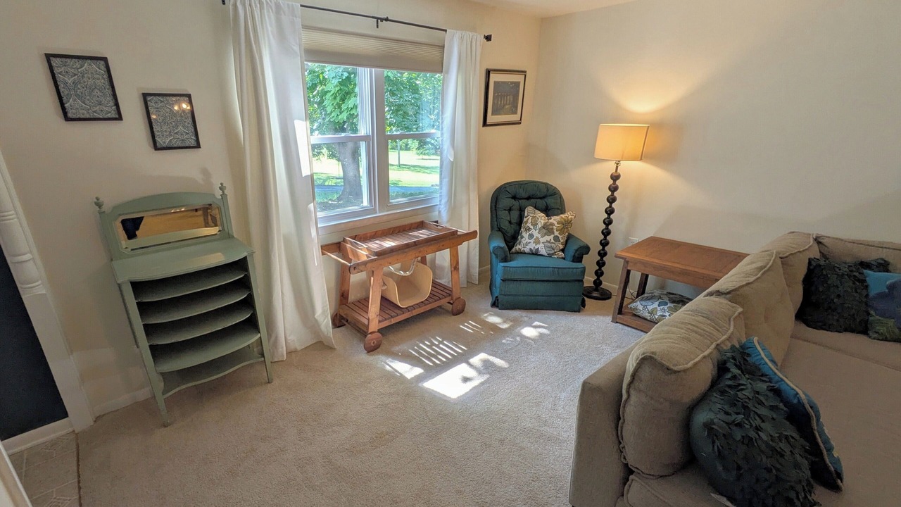 Photo of Livingroom in Sykesville