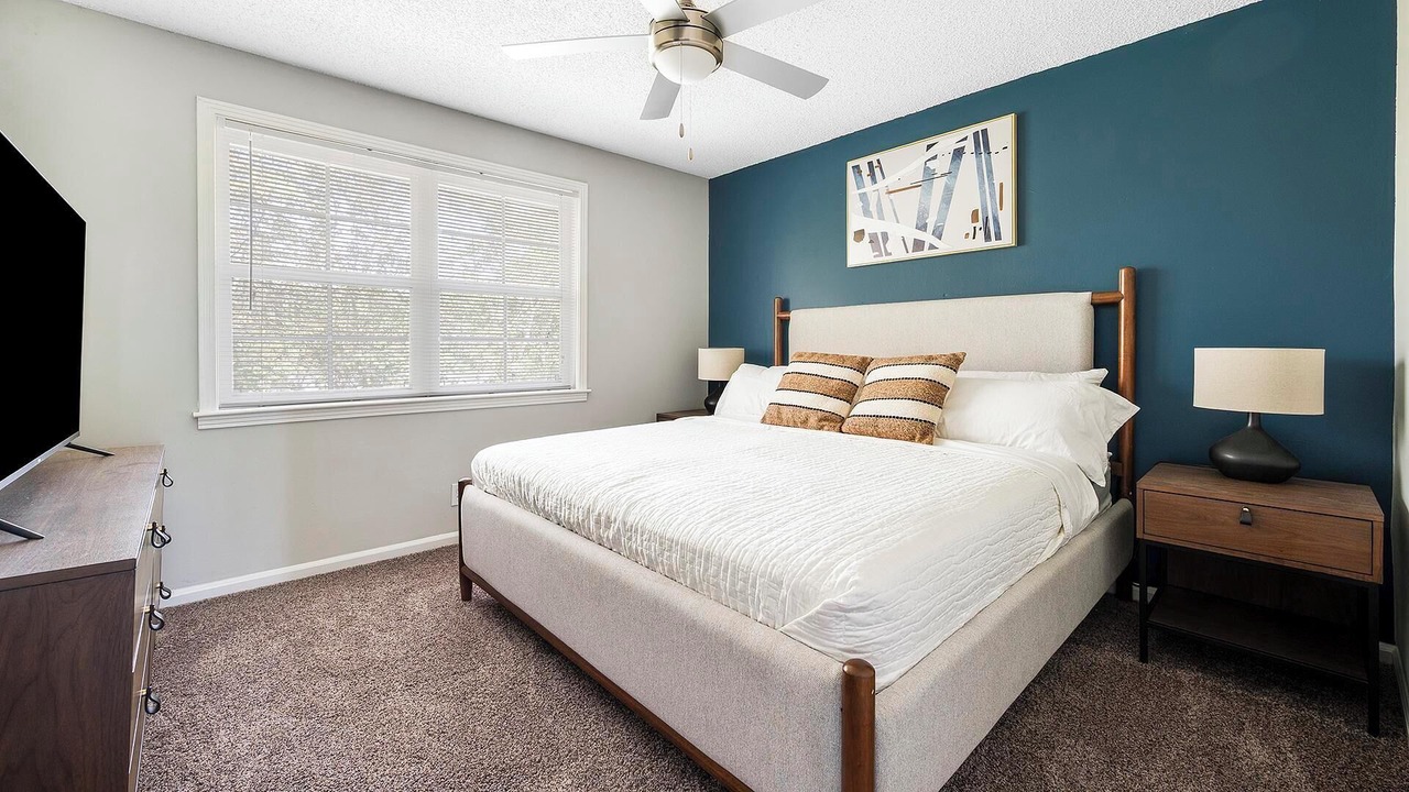 Photo of Bedroom in Hendersonville