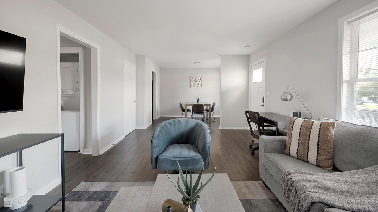 Photo of Livingroom in Hendersonville