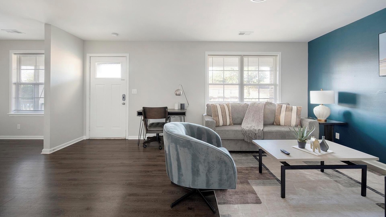 Photo of Livingroom in Hendersonville