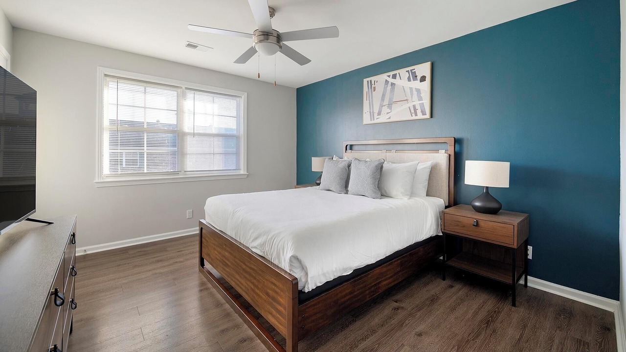 Photo of Bedroom in Hendersonville