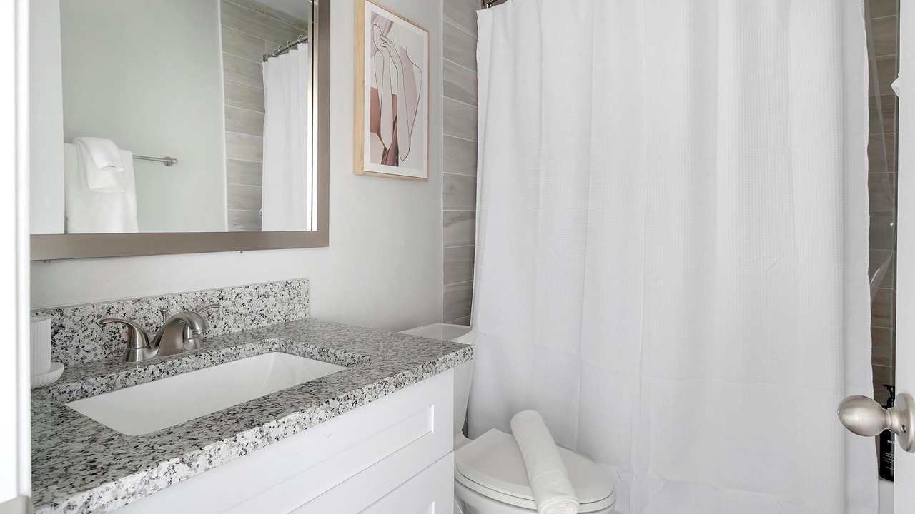 Photo of Bathroom in Hendersonville