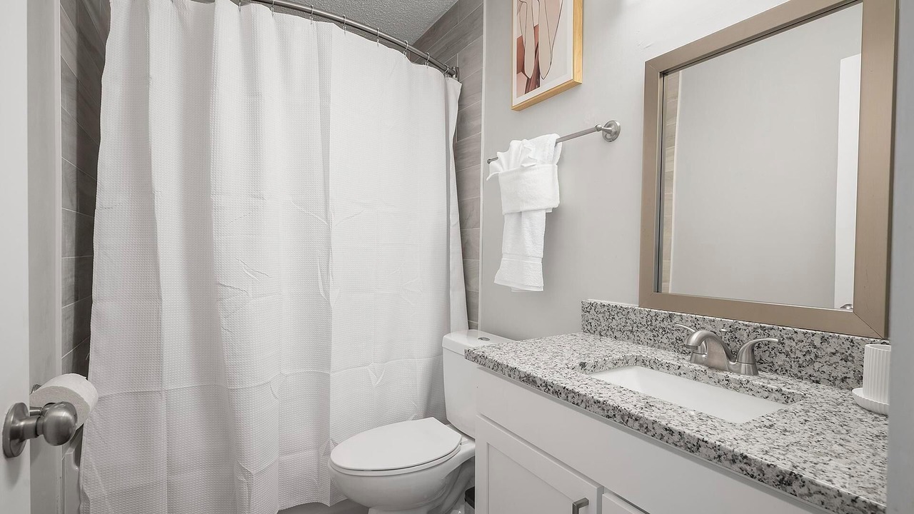 Photo of Bathroom in Hendersonville