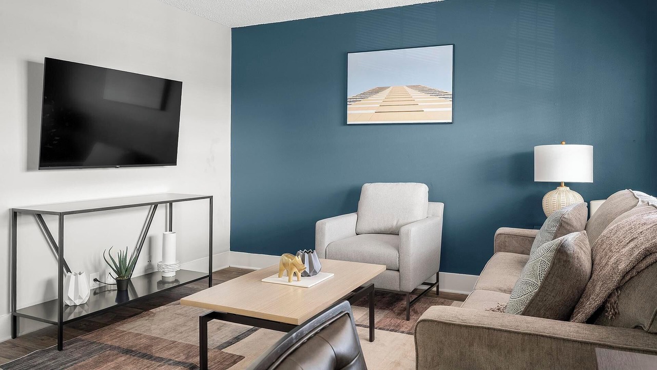 Photo of Livingroom in Hendersonville