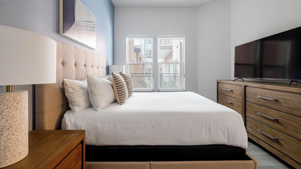 Photo of Bedroom in MLK
