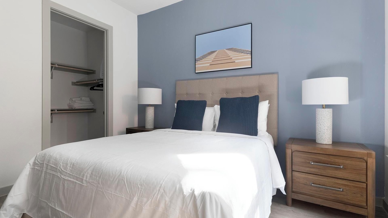 Photo of Bedroom in MLK