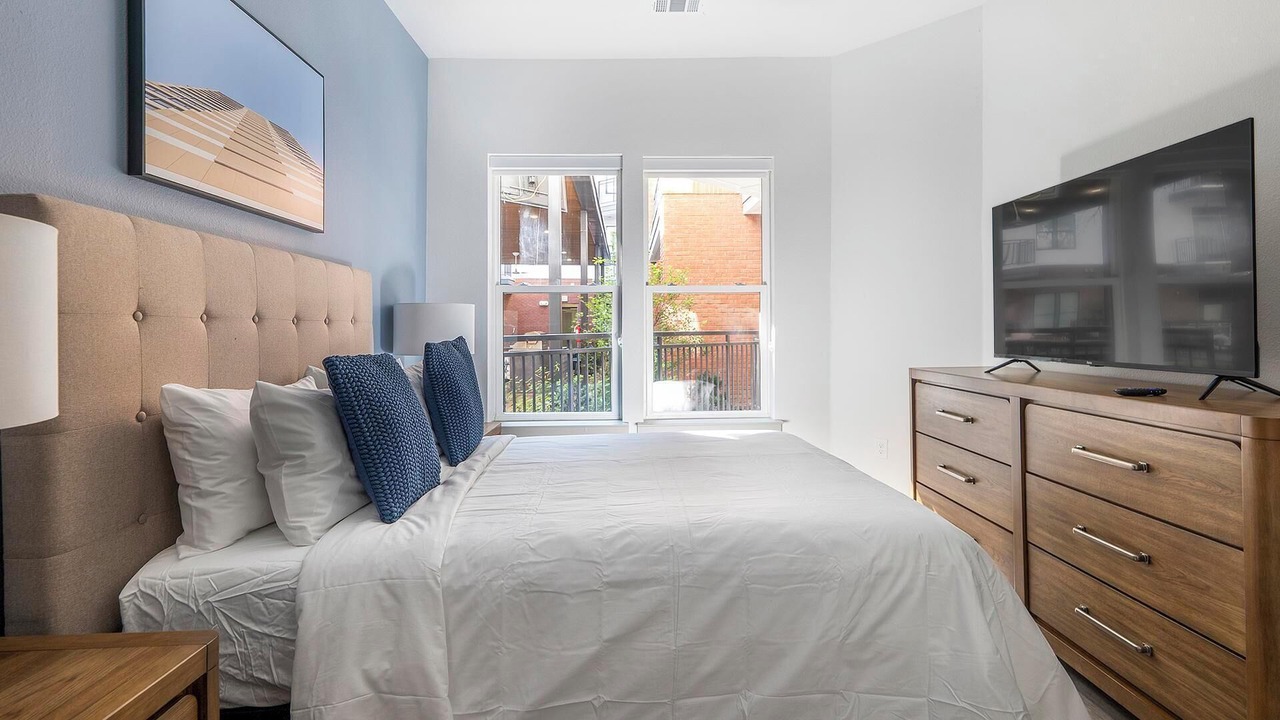 Photo of Bedroom in MLK
