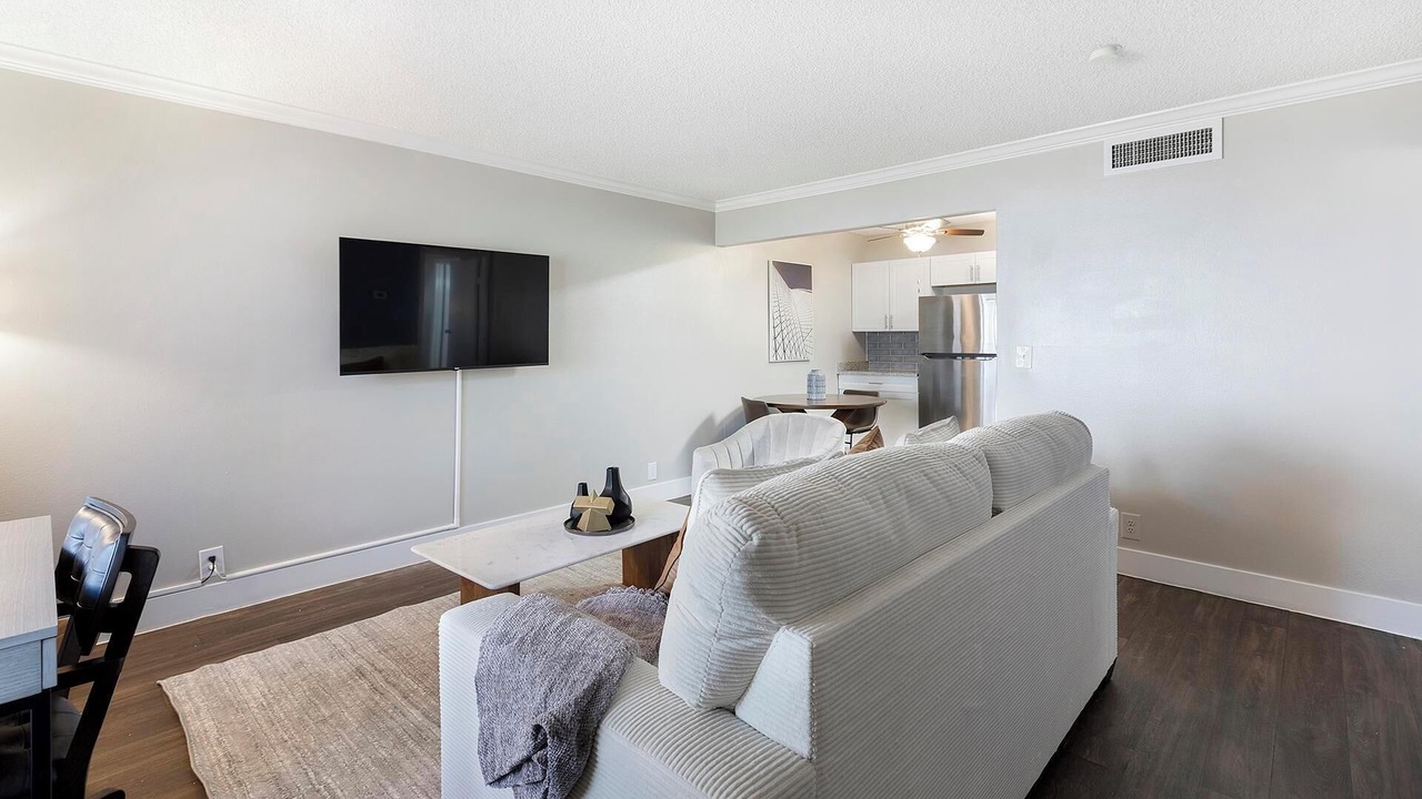 Photo of Livingroom in Rancho Oakey
