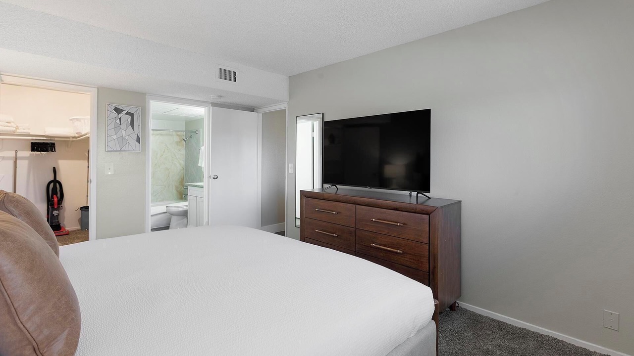 Photo of Bedroom in Rancho Oakey