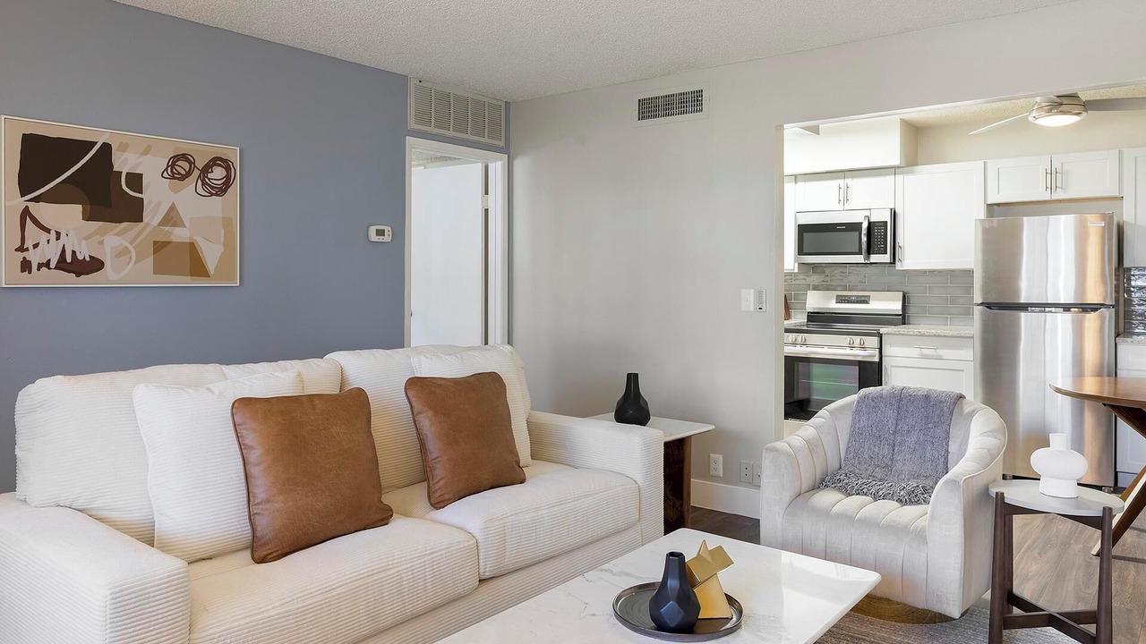 Photo of Livingroom in Rancho Oakey