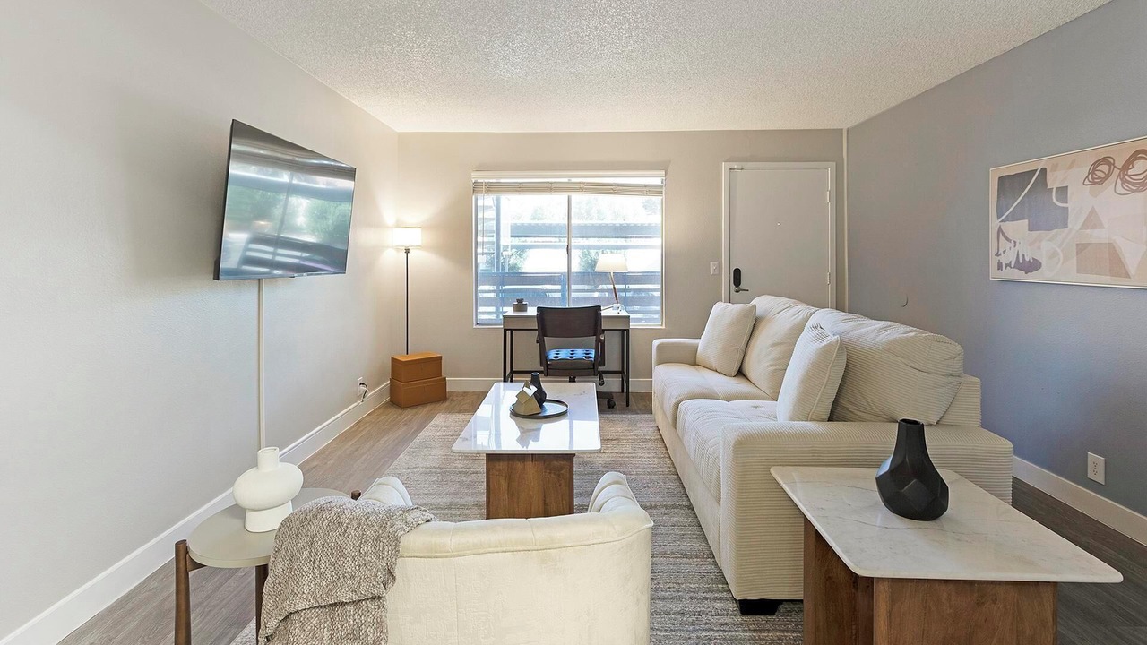 Photo of Livingroom in Rancho Oakey