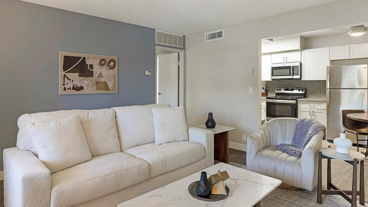 Photo of Livingroom in Rancho Oakey
