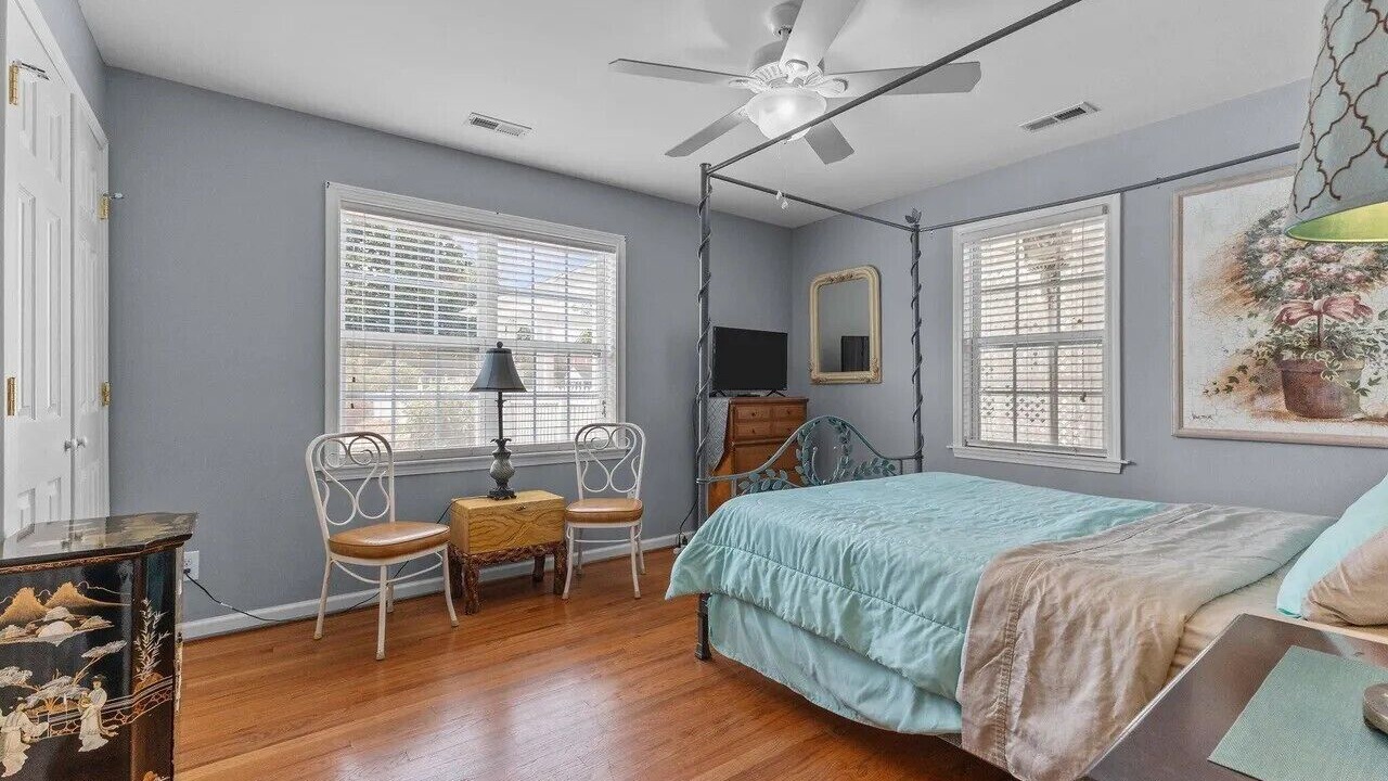 Photo of Bedroom in Dunn