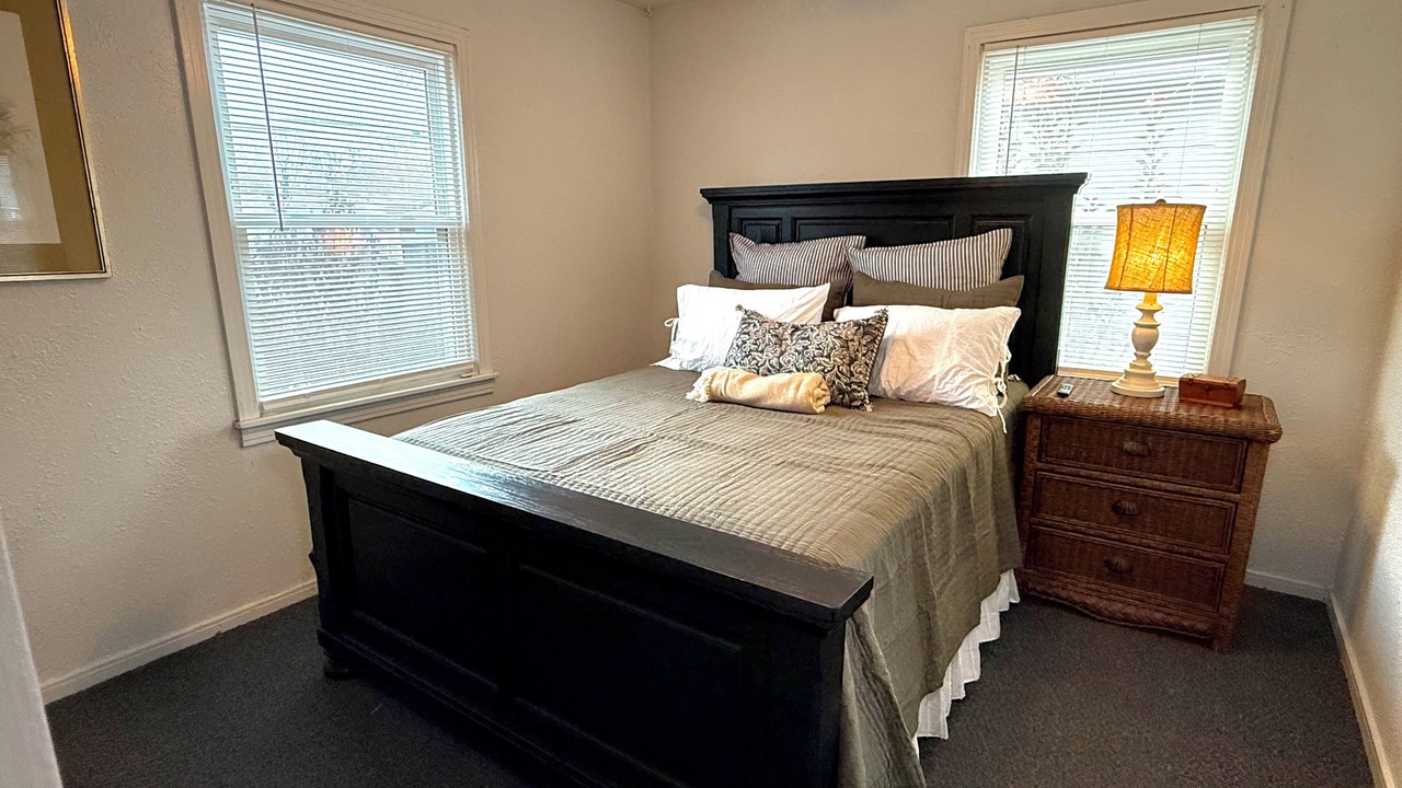Photo of Bedroom in Ponca City