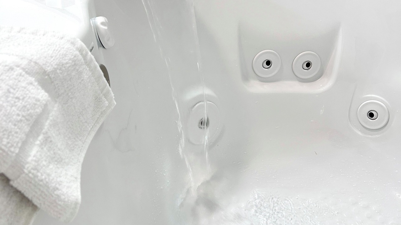 Photo of Bathroom in Aztec