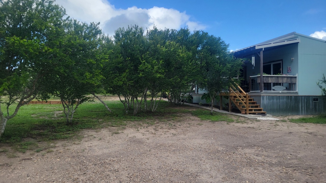 Photo of Outdoor in Dinero