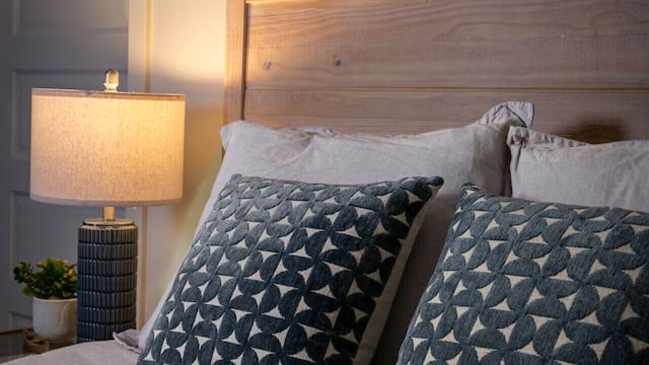 Photo of Bedroom in Rollingbay