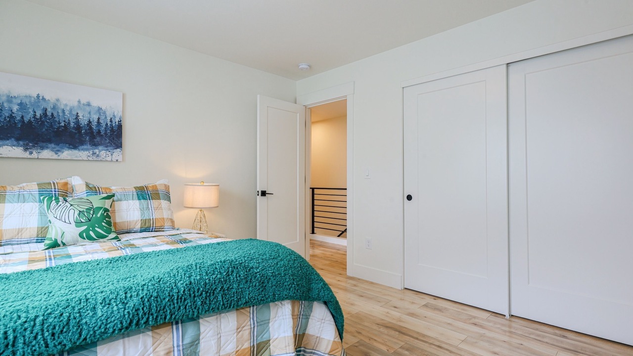 Photo of Bedroom in Brentwood-Darlington