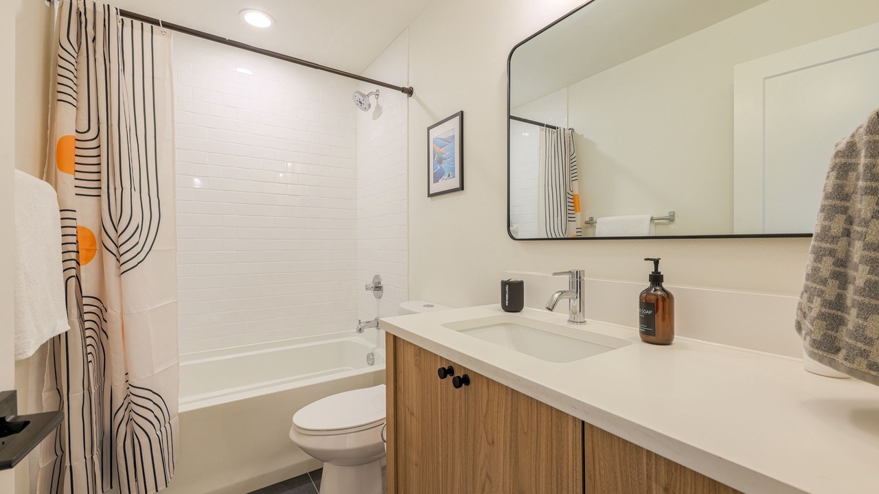 Photo of Bathroom in Brentwood-Darlington