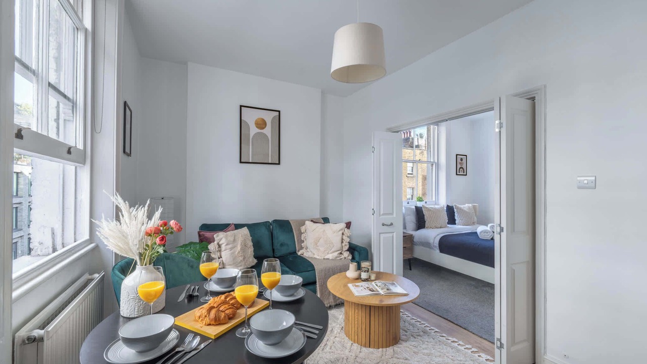 Photo of Others in Fitzrovia