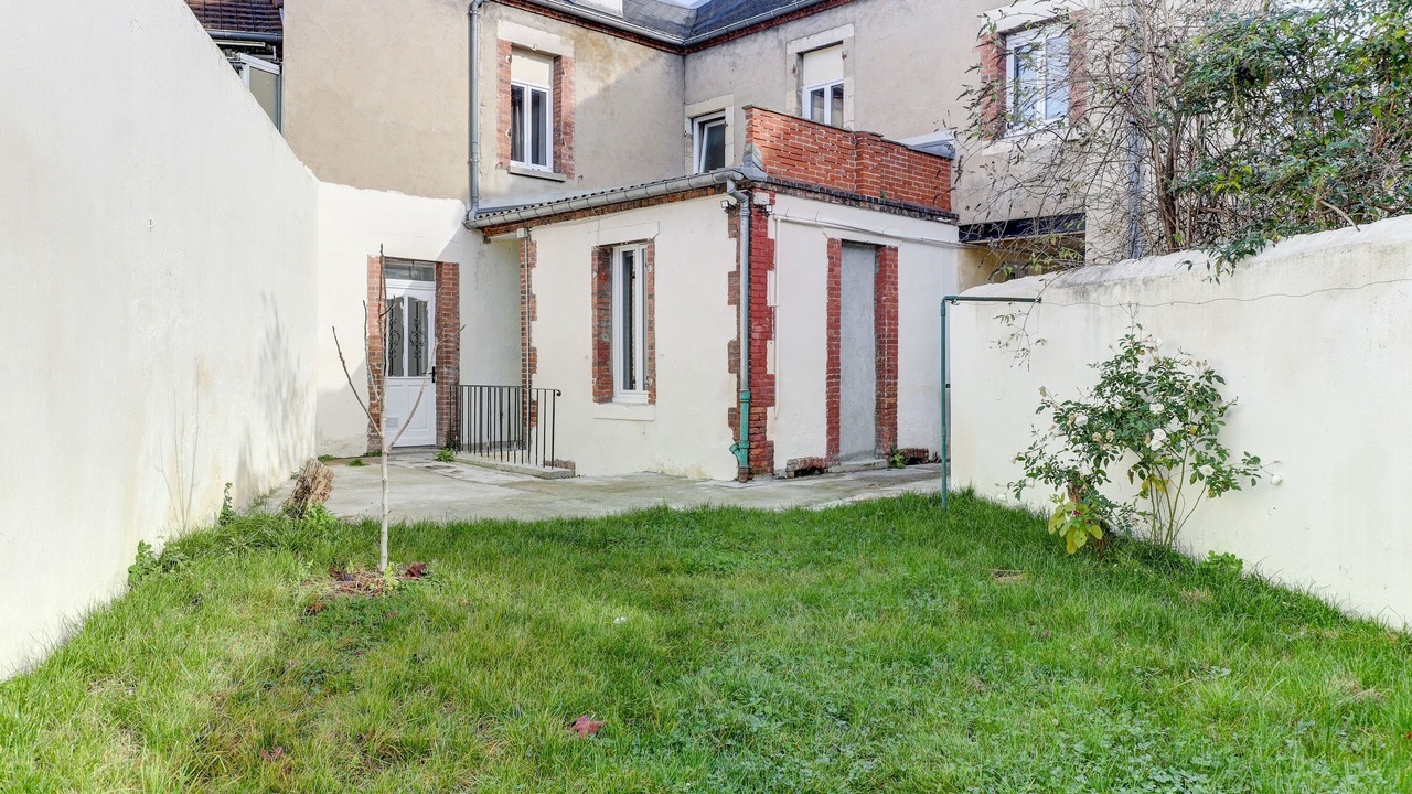 Photo of Outdoor in Montlucon