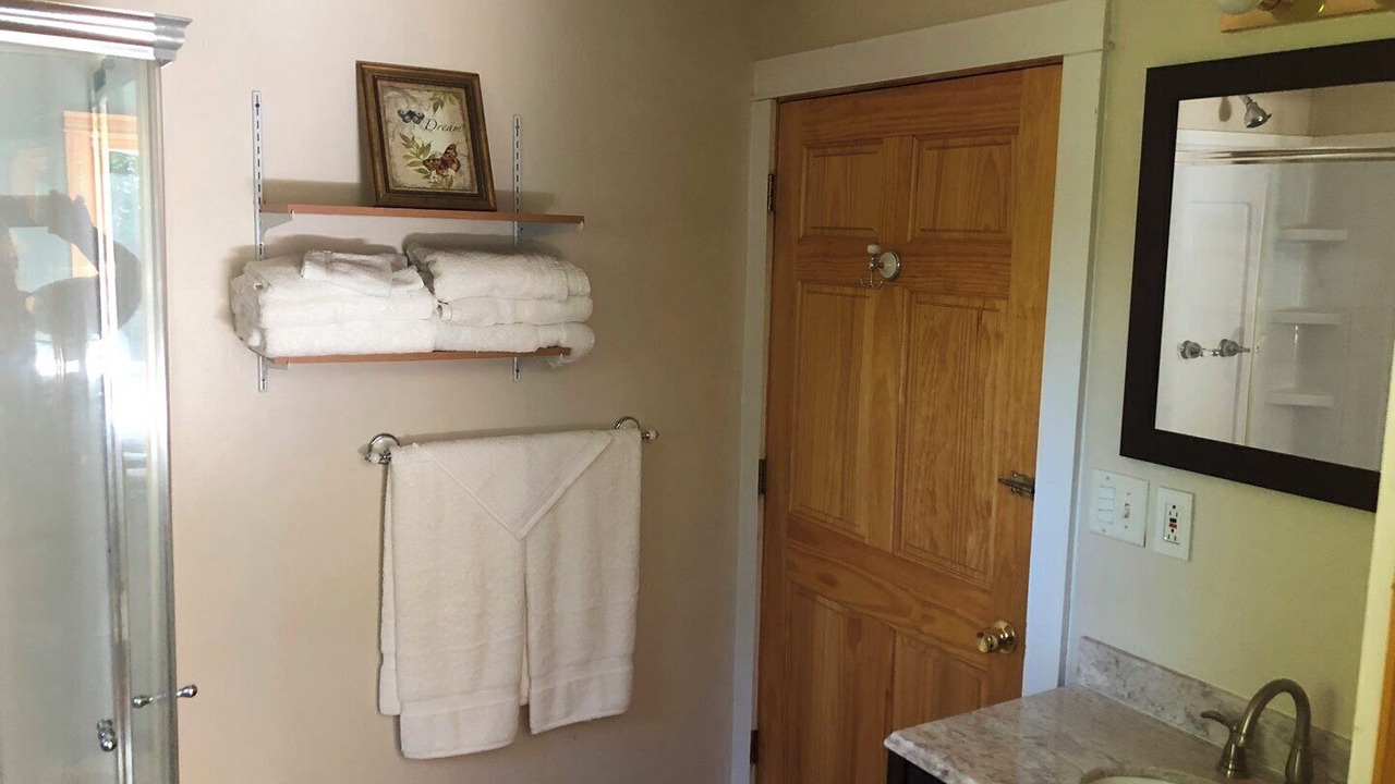 Photo of Bathroom in Lawrenceville